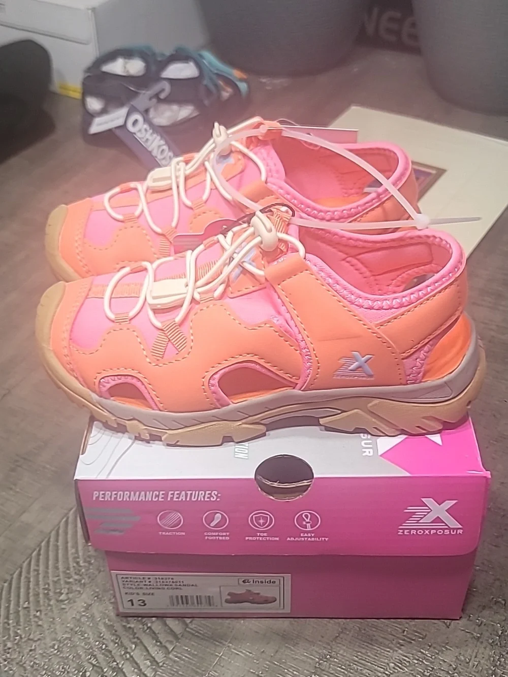 Zeroxposur Wallowa Girls Neon Pink & Coral Outdoor Sandals Size 13 Or 3